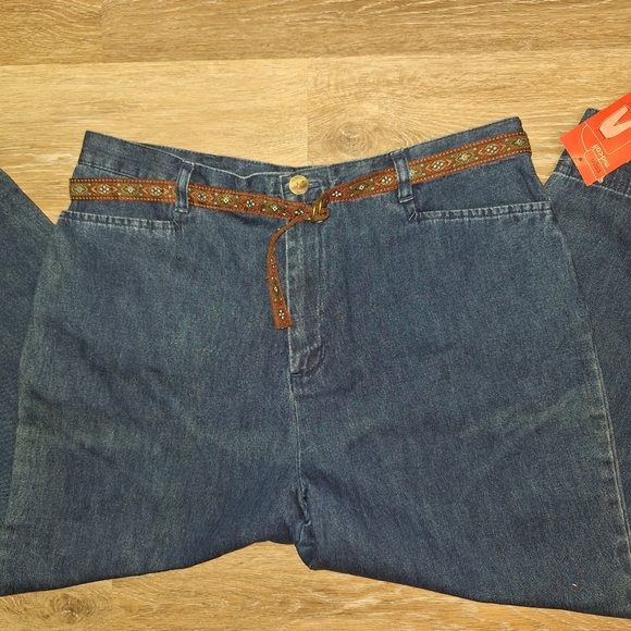 NWT WHITE STAG Jeans M8d Calf Capri With Belt Size 14 - Picture 3 of 9